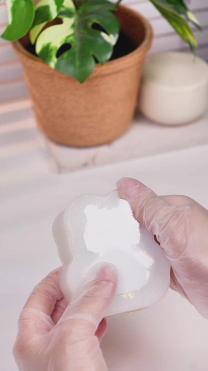 Cute Westie Dog Silicone Molds – Resin Casting Molds for DIY Puppy Figurines & Pet Crafts